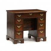 GEORGE III MAHOGANY KNEE-HOLE