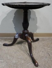 GEORGE III MAHOGANY PIECRUST T