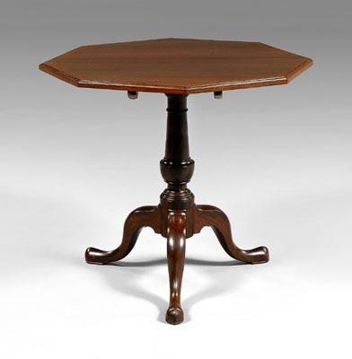 George III mahogany tilt-top tea