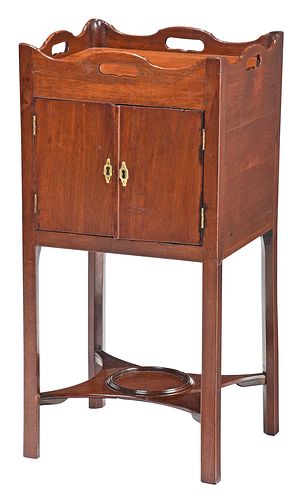 GEORGE III MAHOGANY TRAY TOP