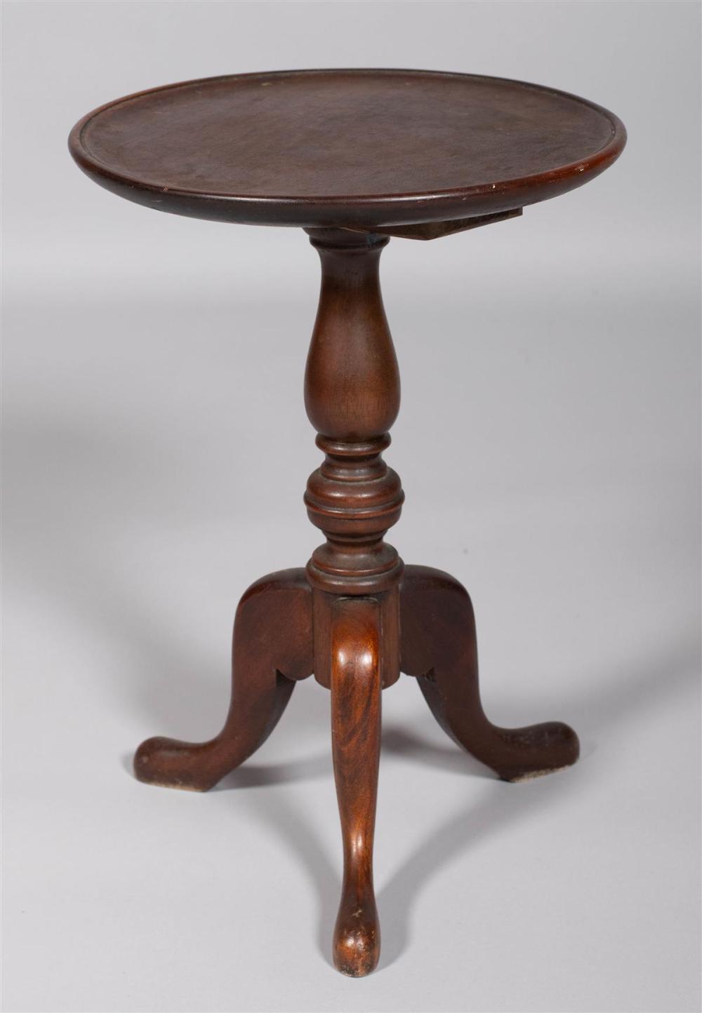 GEORGE III MAHOGANY WINE