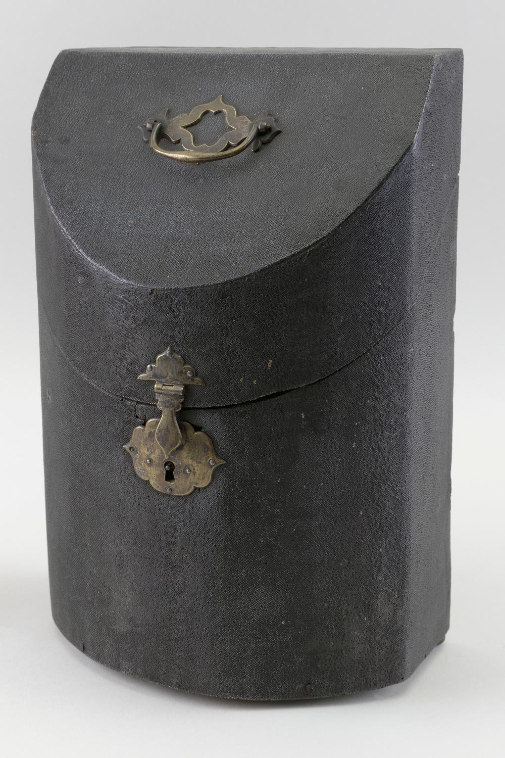 GEORGE III OFFICERS’ MESS KIT
