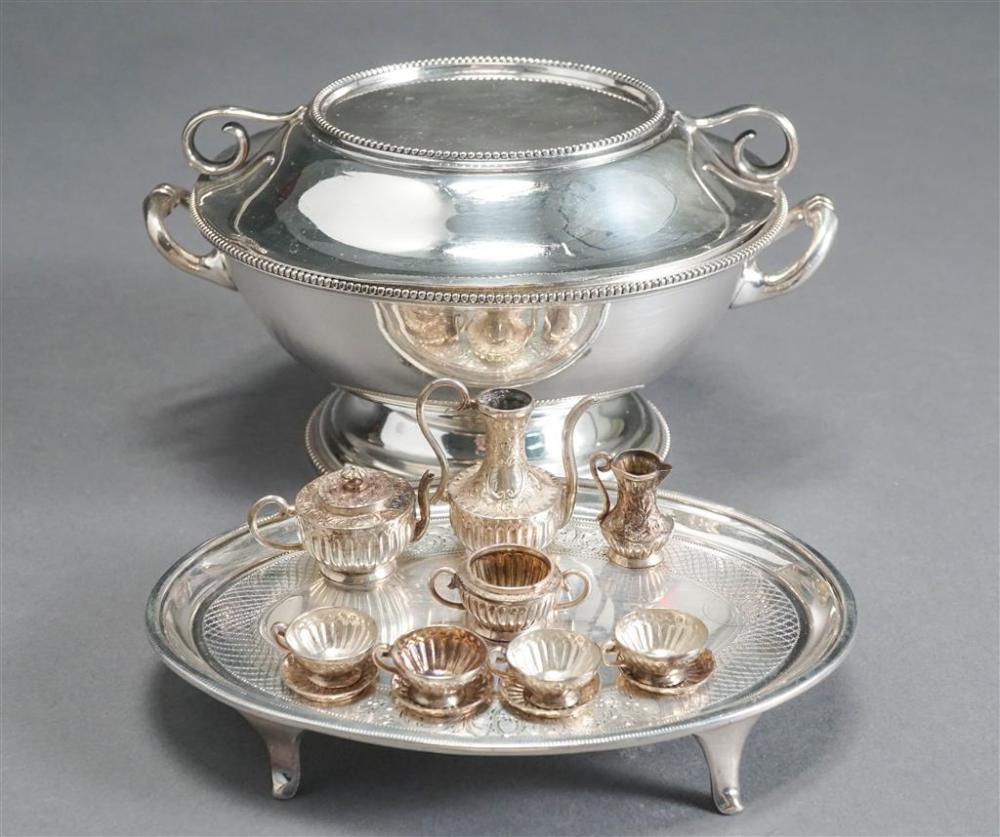 GEORGE III SILVER FOOTED TEA POT