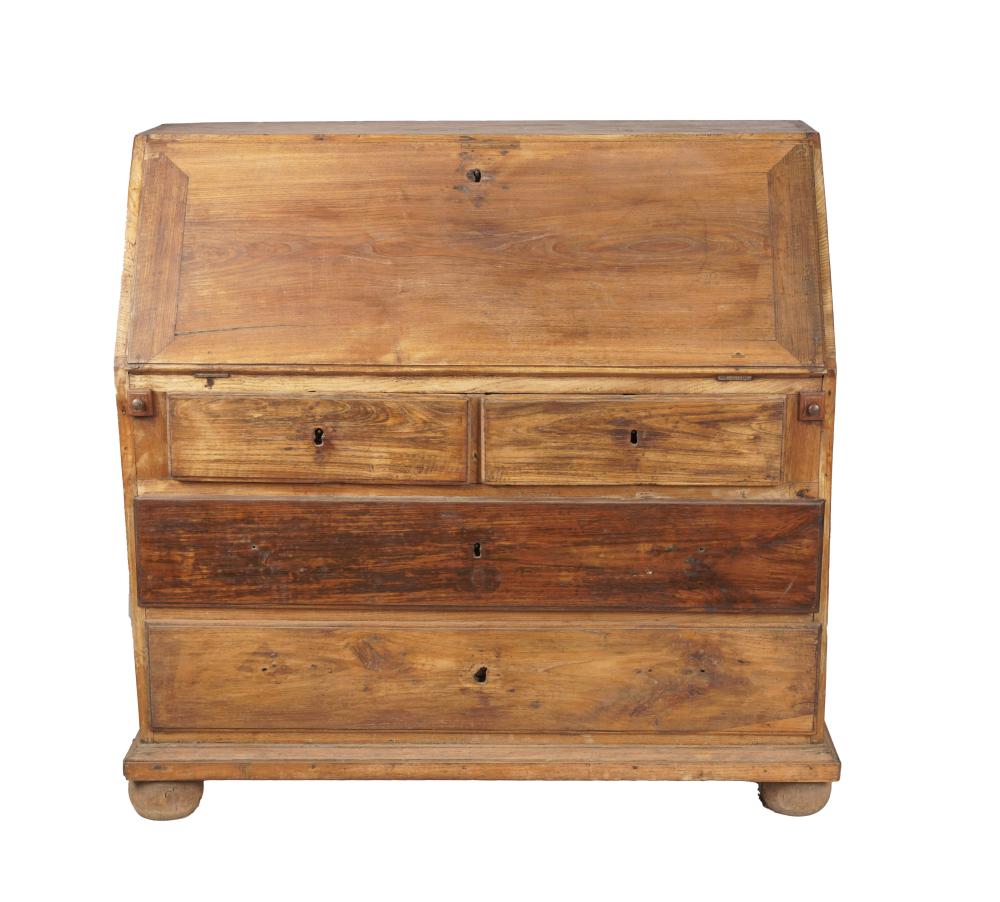 GEORGE III SLANT FRONT DESKthe