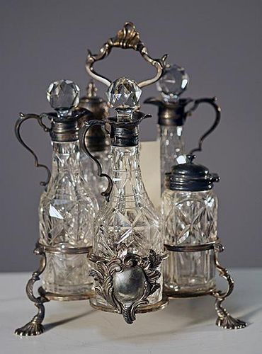 GEORGE III STERLING CASTOR AND