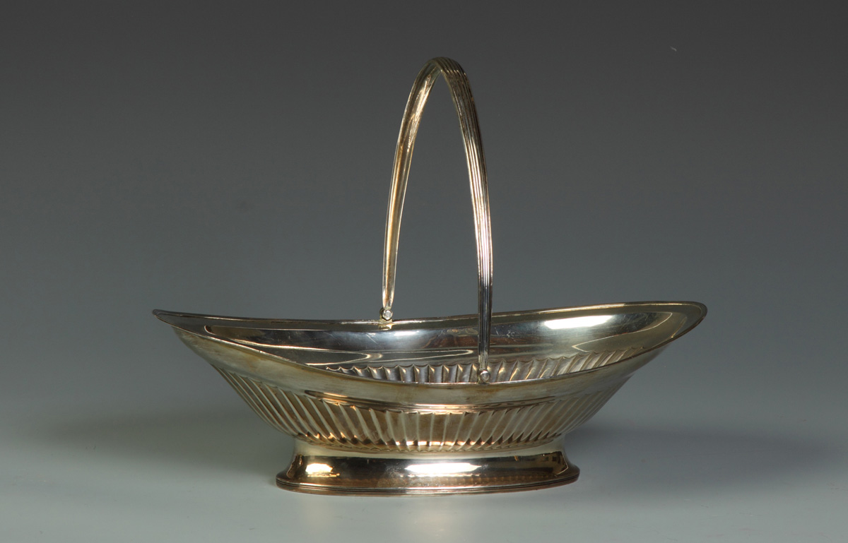 George III Sterling Handled Cake