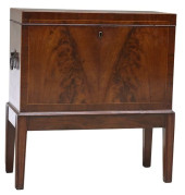 GEORGE III STYLE CROSSBANDED M