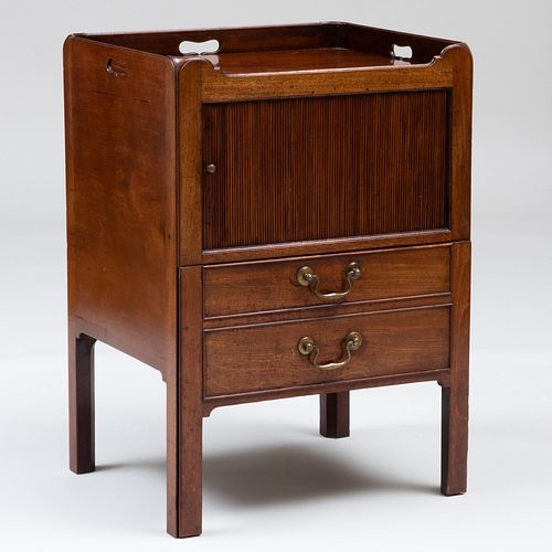 GEORGE III STYLE MAHOGANY BEDSIDE