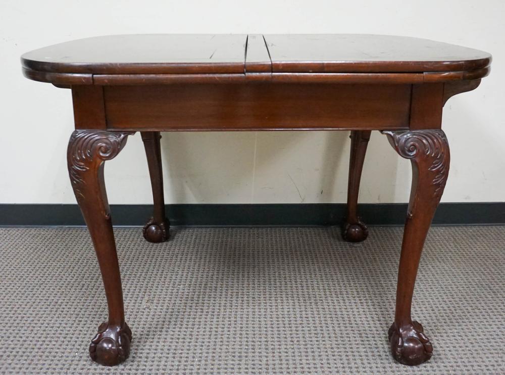 GEORGE III STYLE MAHOGANY EXTENSION