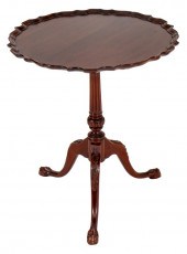 GEORGE III STYLE MAHOGANY TILT