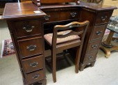 GEORGE III STYLE MAHOGANY VANI