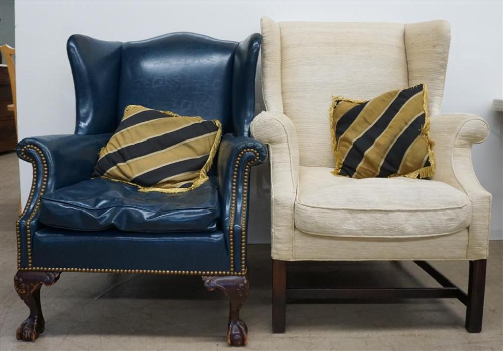 GEORGE III STYLE MUSLIN UPHOLSTERED