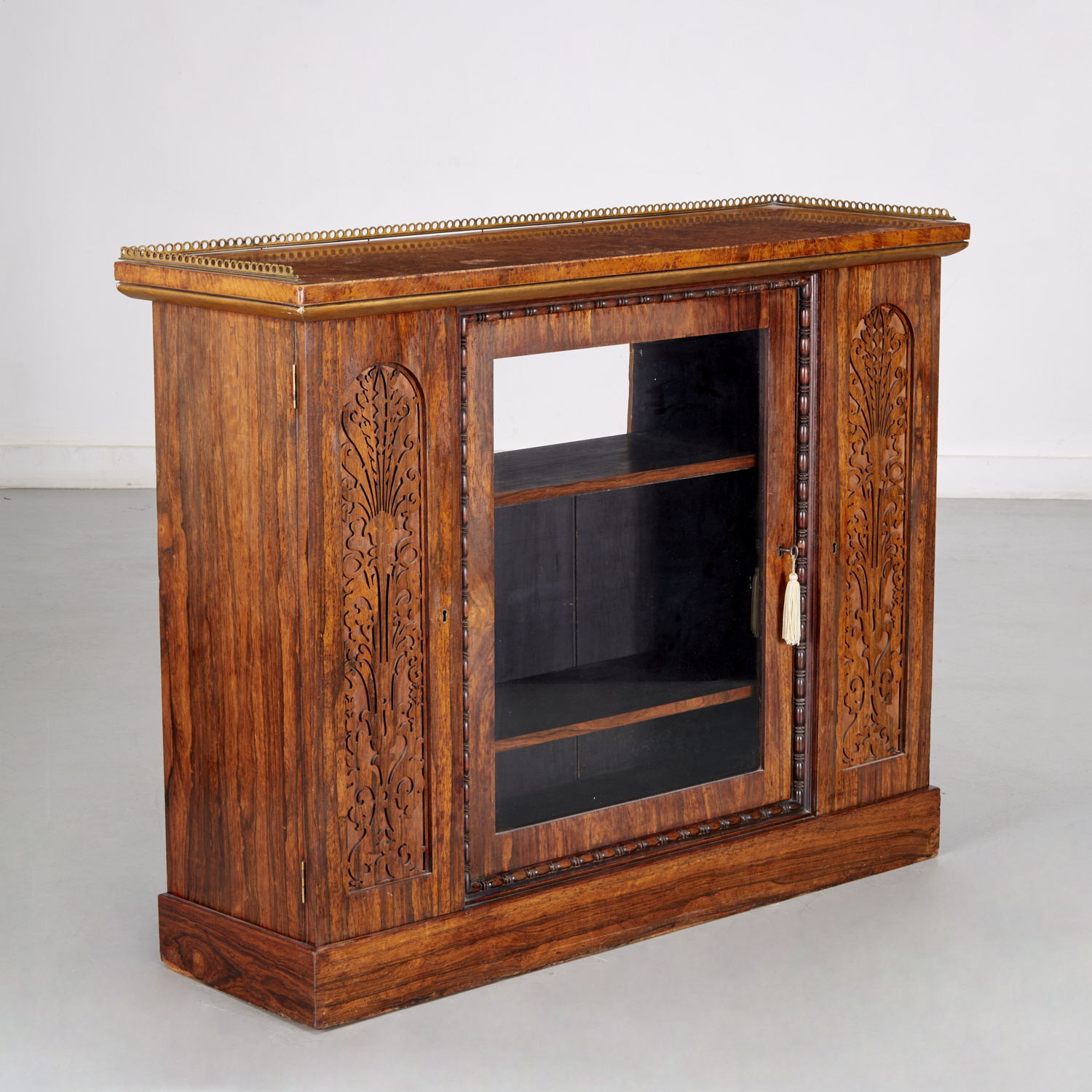GEORGE IV AMBOYNA AND ROSEWOOD