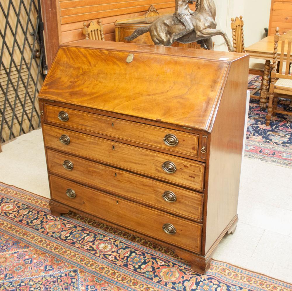 GEORGE IV MAHOGANY SLANT-FRONT