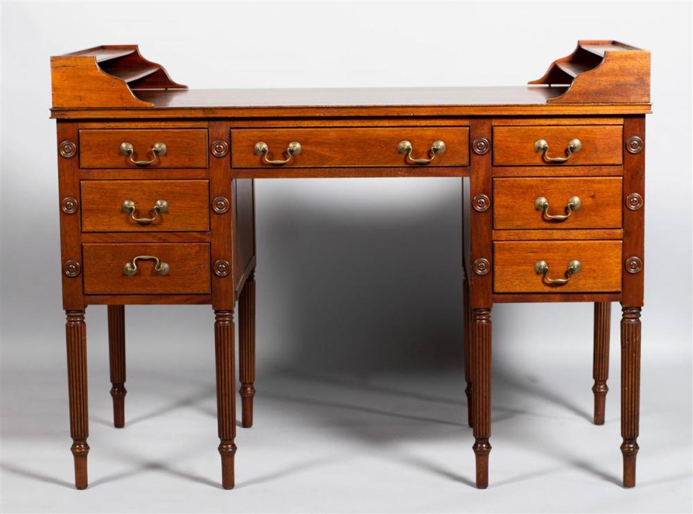 GEORGE WASHINGTON STYLE MAHOGANY
