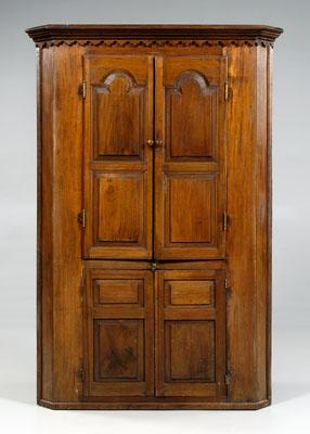 Georgia Chippendale corner