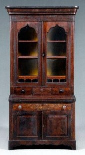 Georgia historical desk and bo