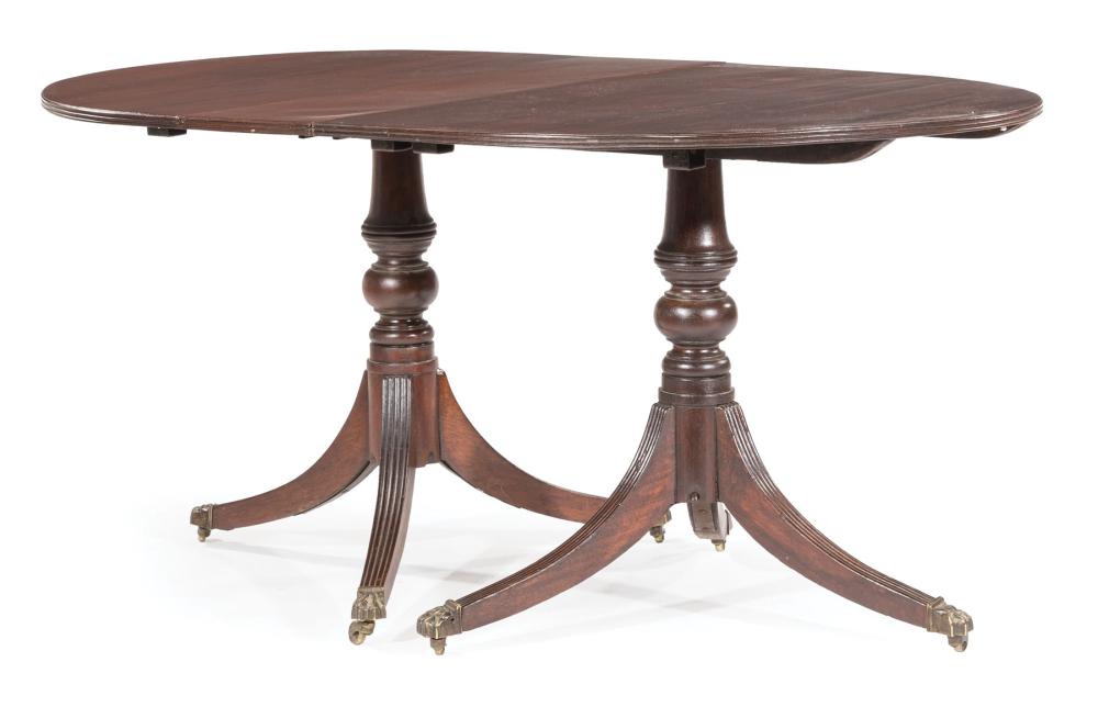 GEORGIAN CARVED MAHOGANY DINING