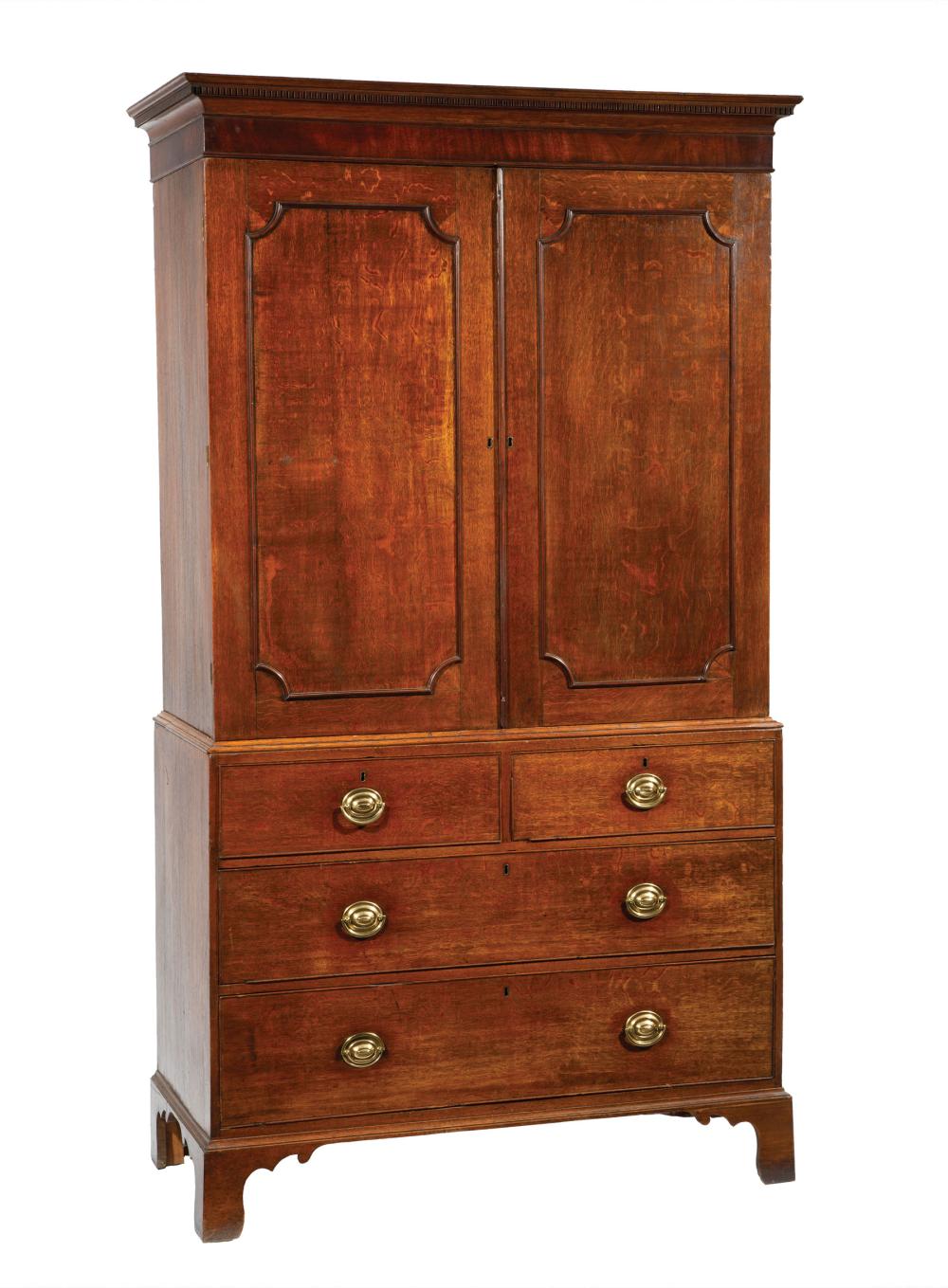 GEORGIAN CARVED OAK LINEN