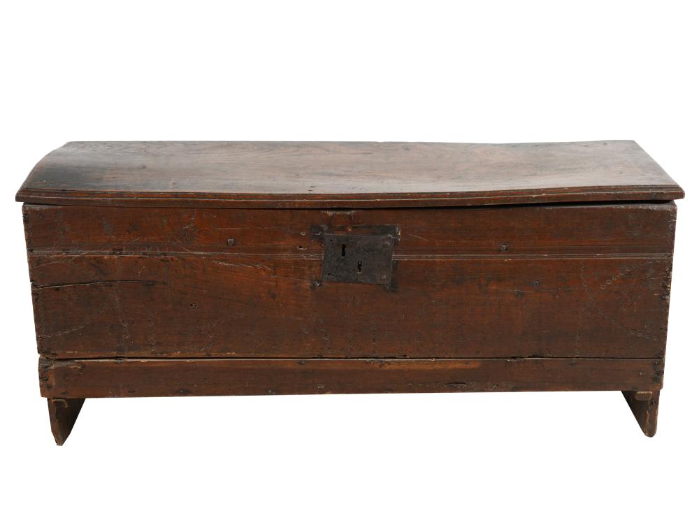 GEORGIAN CARVED OAK TRUNKwith a