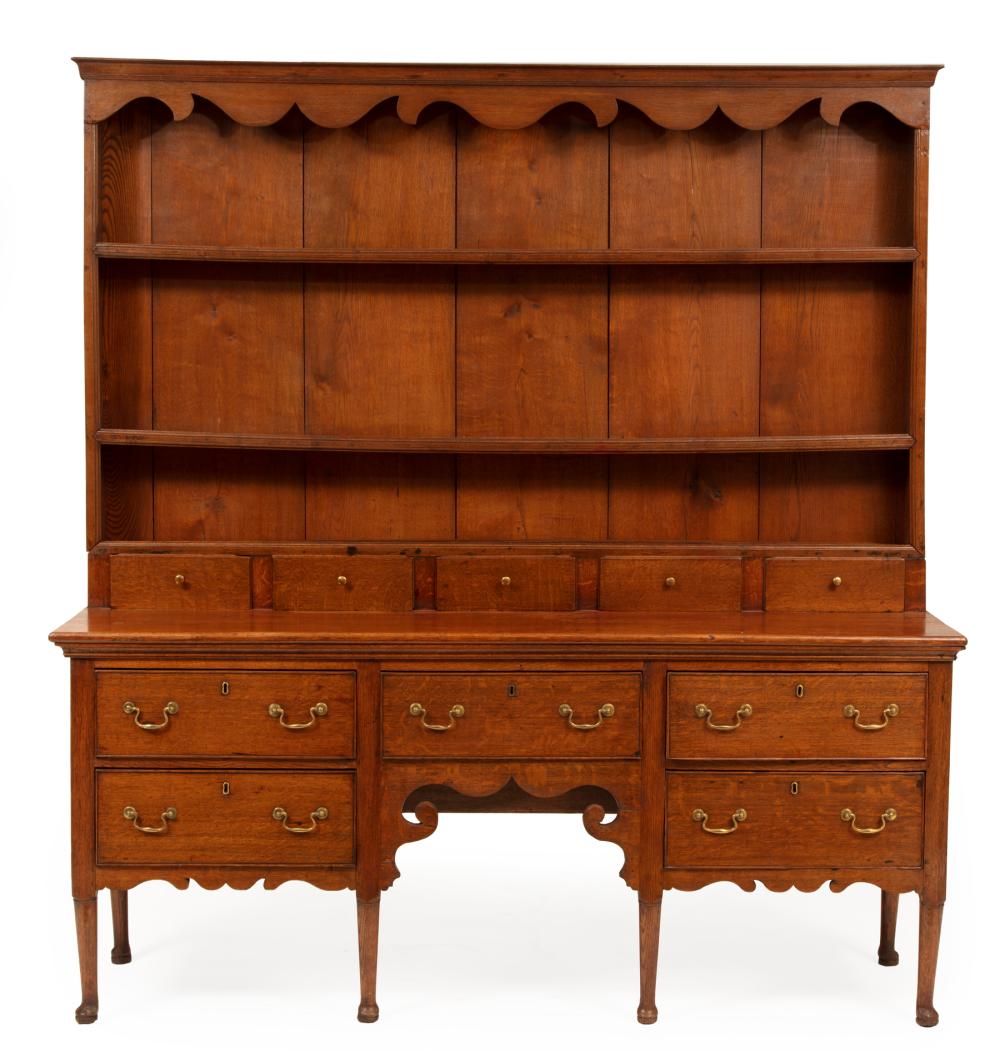 GEORGIAN CARVED OAK WELSH