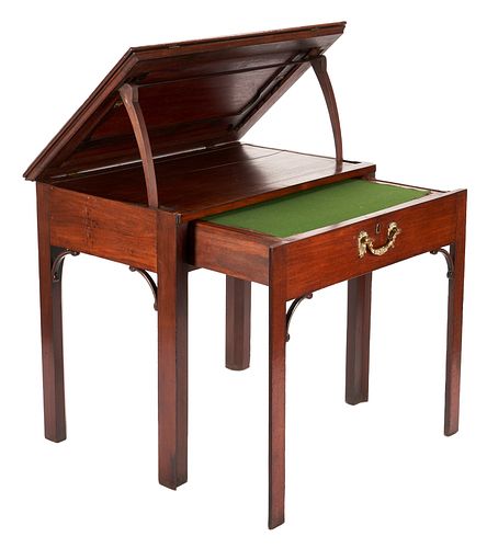 GEORGIAN CHIPPENDALE CONVERTIBLE