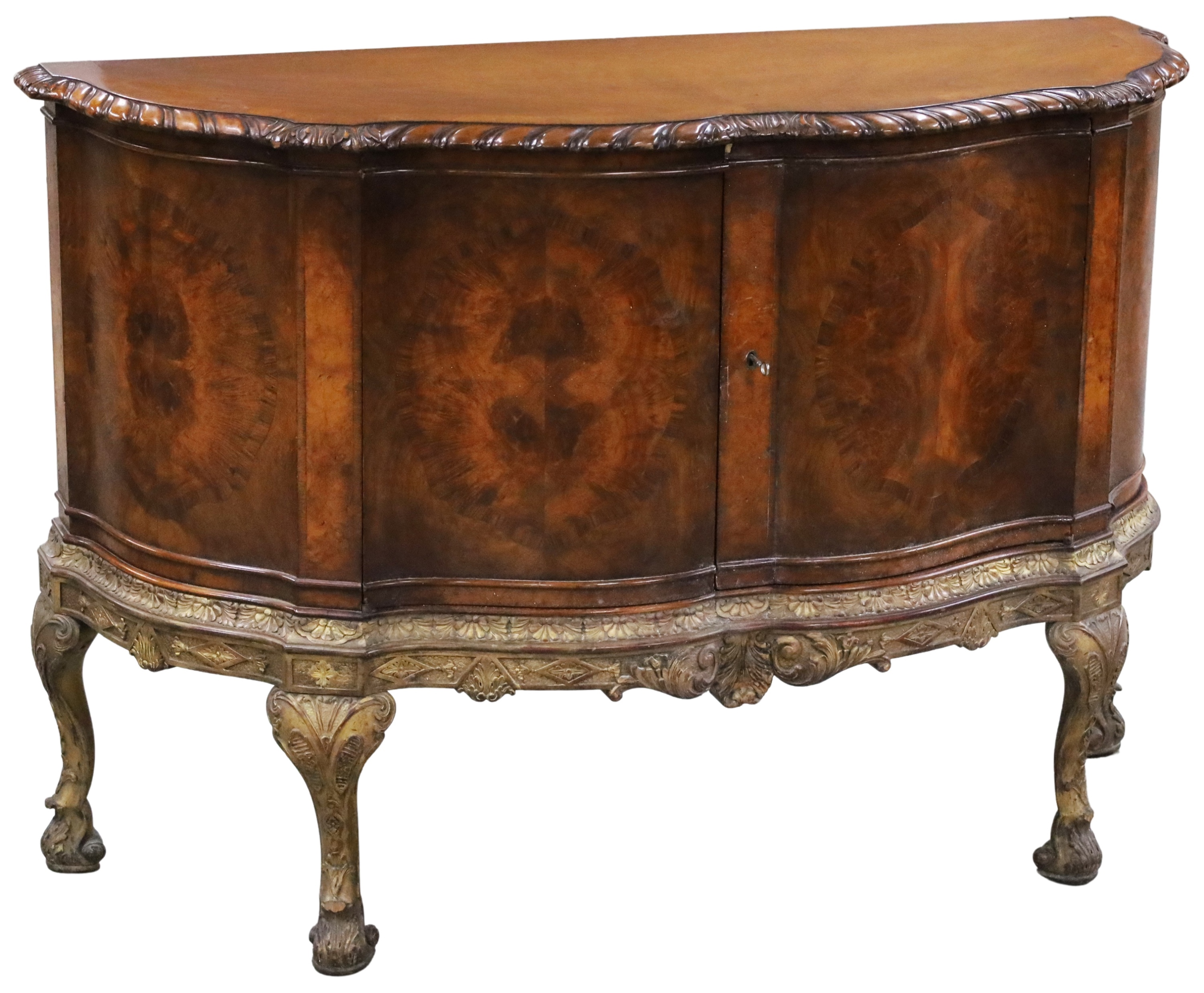 GEORGIAN DESIGN WALNUT COMMODE