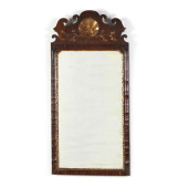 GEORGIAN III CHIPPENDALE MAHOG