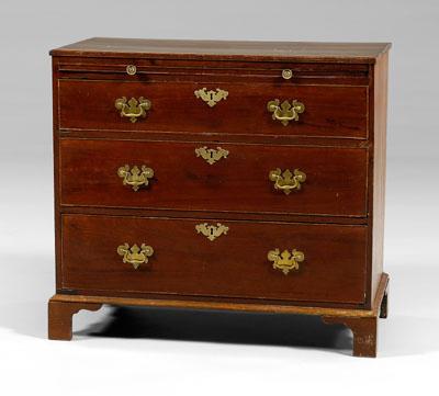 Georgian mahogany bachelor's chest,