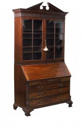 GEORGIAN MAHOGANY BUREAU BOOKC