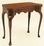 GEORGIAN MAHOGANY FLIP TOP GAM