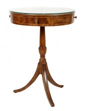 GEORGIAN MAHOGANY INLAID TRIPO