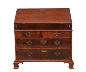 GEORGIAN MAHOGANY VENEERED DES