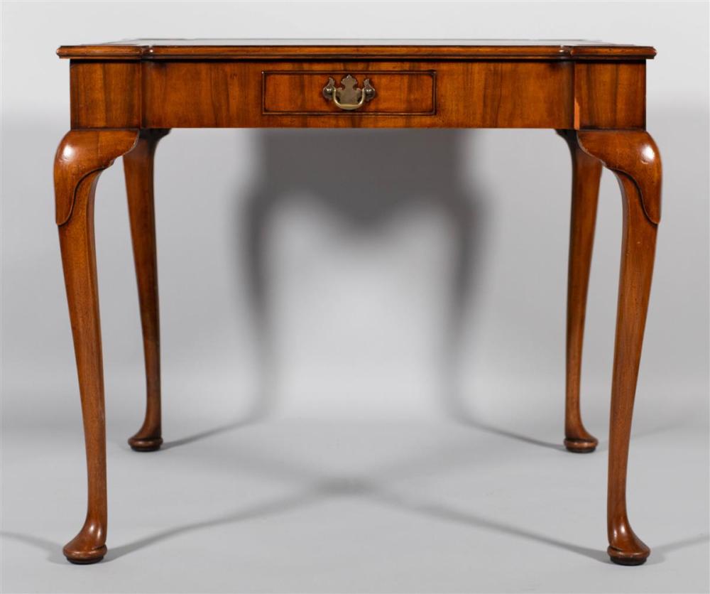 GEORGIAN ONE DRAWER TABLEGEORGIAN