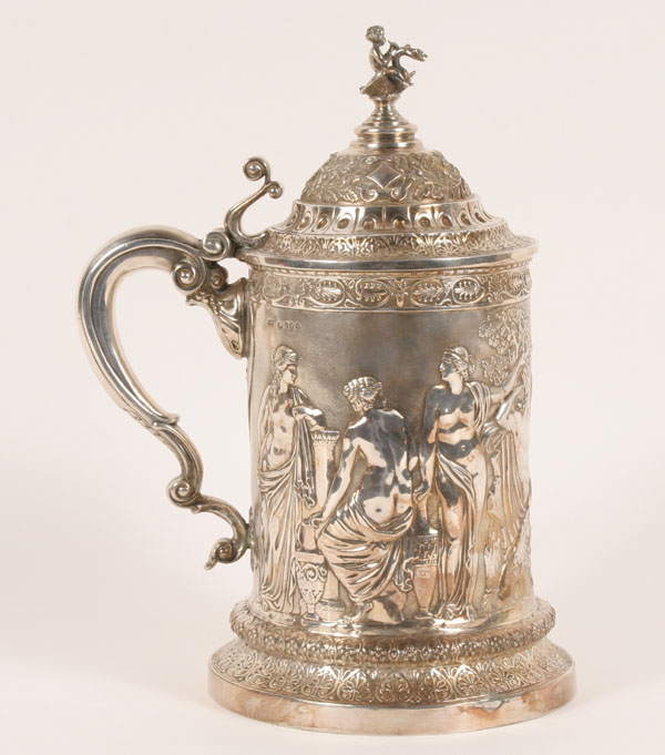 Georgian sterling tankard decorated