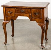 GEORGIAN STYLE DRESSING TABLEG