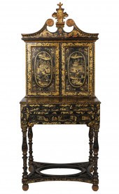 GEORGIAN-STYLE JAPANNED BUREAU