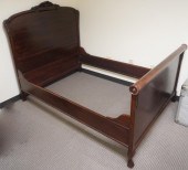 GEORGIAN STYLE MAHOGANY QUEEN