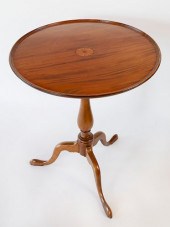 GEORGIAN STYLE MAHOGANY TILT T