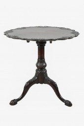 GEORGIAN STYLE MAHOGANY TILT-T