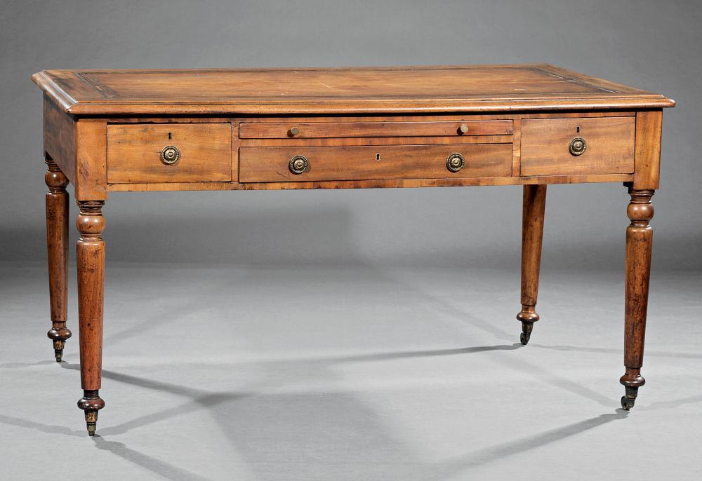GEORGIAN-STYLE MAHOGANY WRITING