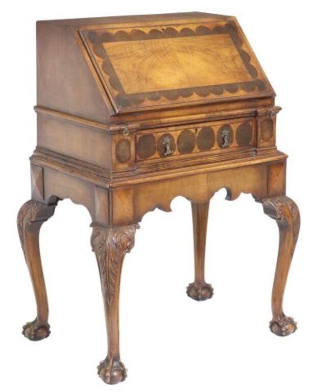 GEORGIAN STYLE WALNUT SLANT FRONT