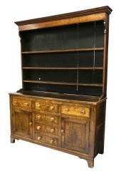 GEORGIAN WELSH CUPBOARD, EARLY