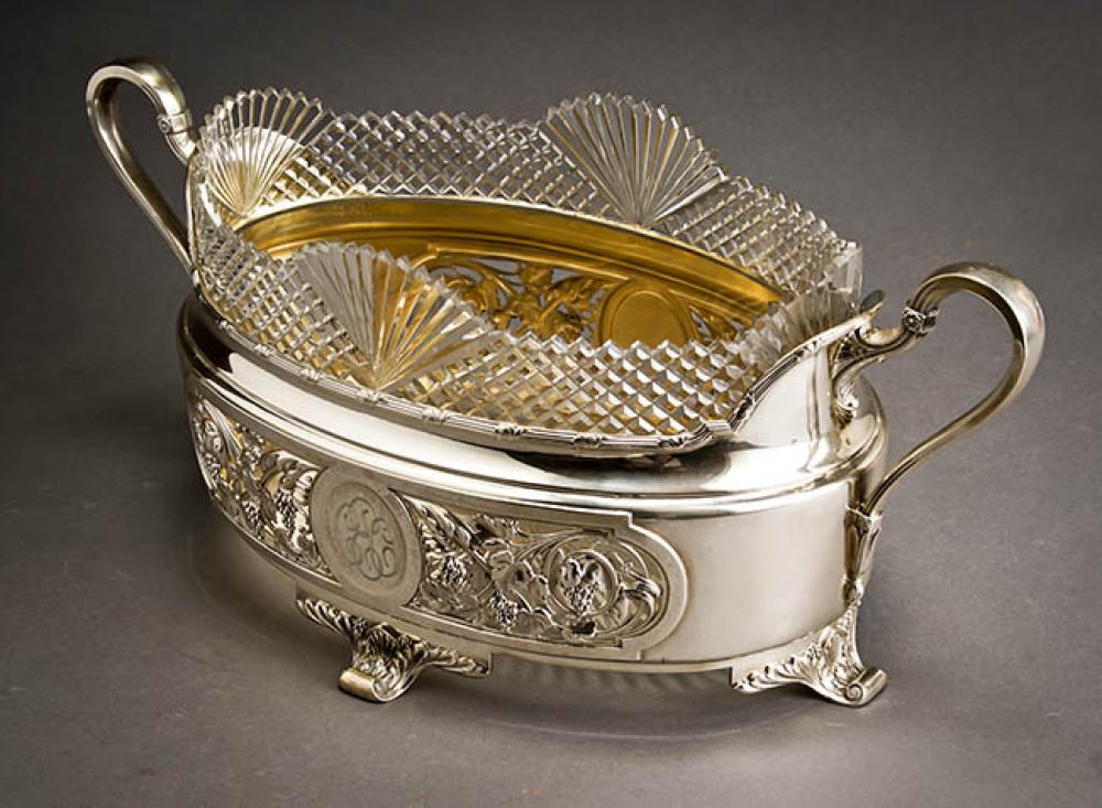 GERMAN 880-SILVER CENTER BOWL,