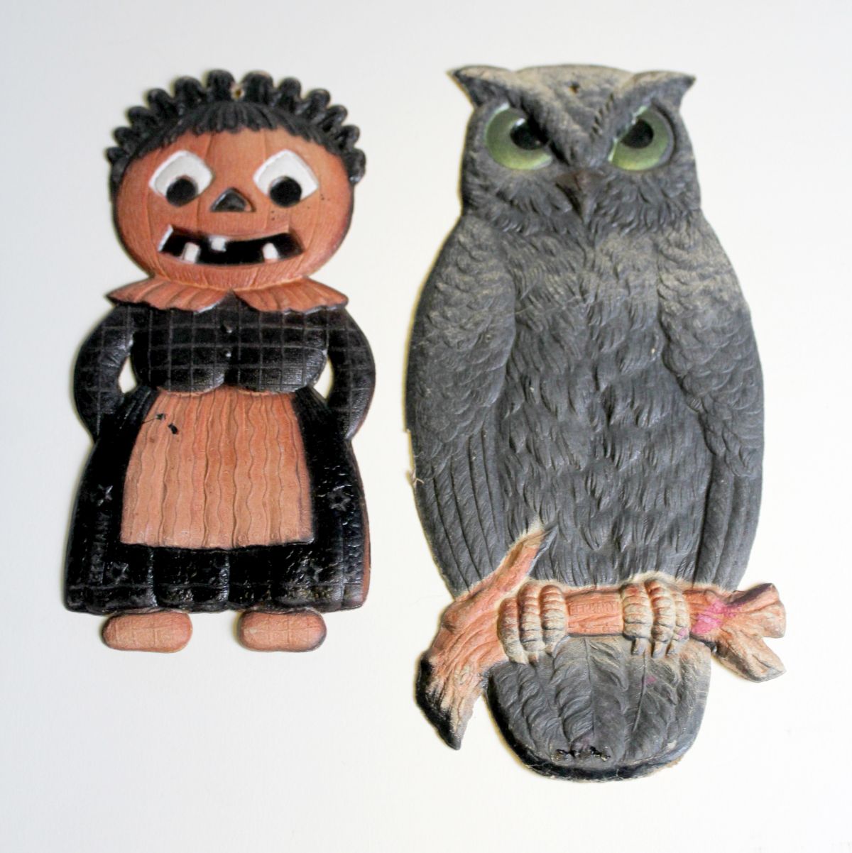 GERMAN DIE-CUT EMBOSSED HALLOWEEN