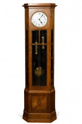 GERMAN OAK ARTS & CRAFTS TALL