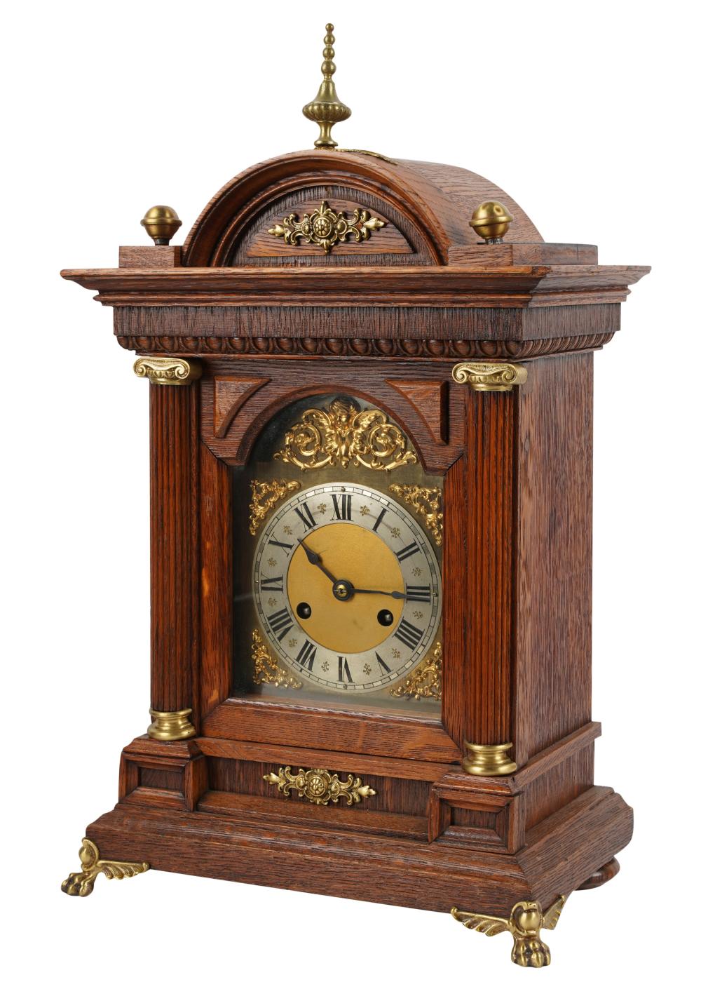 GERMAN OAK MANTLE CLOCKGerman Oak