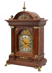 GERMAN OAK MANTLE CLOCKGerman