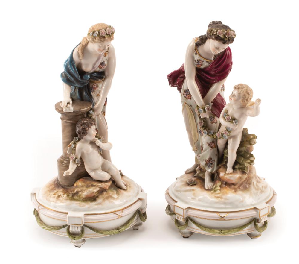 GERMAN PORCELAIN FIGURAL GROUPSPair