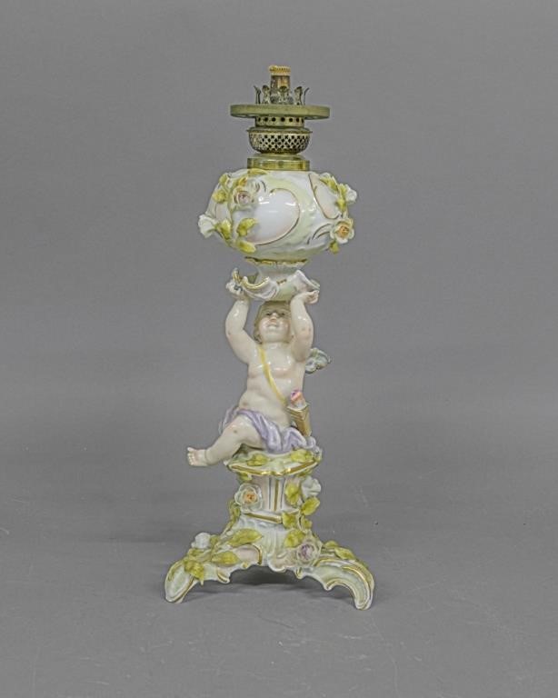 German porcelain oil lamp with